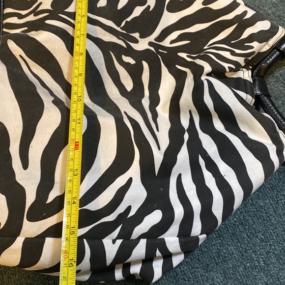Zebra-Print Black & White Shoulder Bag Women’s One Size - Picture 10 of 10